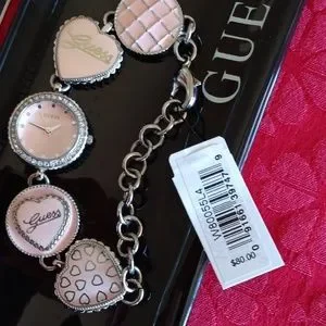 Guess | Accessories | Guess Pink Enamel Heart Charm Bracelet  display picture 2